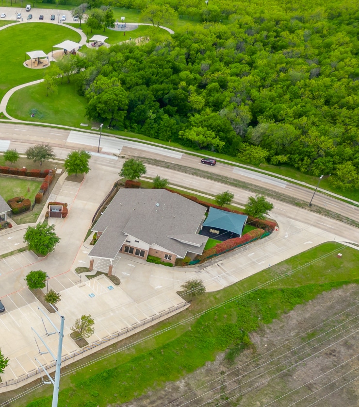 1211 Ranch Trail, Irving, TX for lease Primary Photo- Image 1 of 2