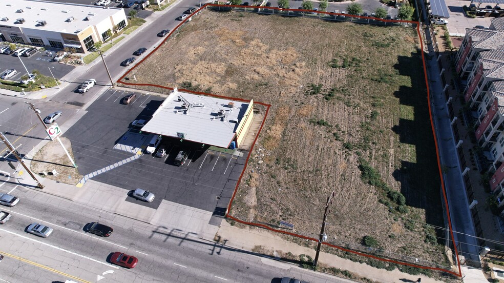 2555 Waterman ave, San Bernardino, CA for sale - Primary Photo - Image 1 of 18