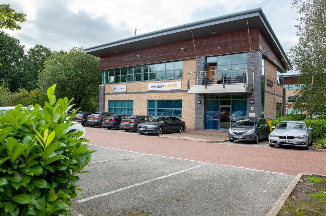 6 Station Vw, Stockport for sale Building Photo- Image 1 of 1