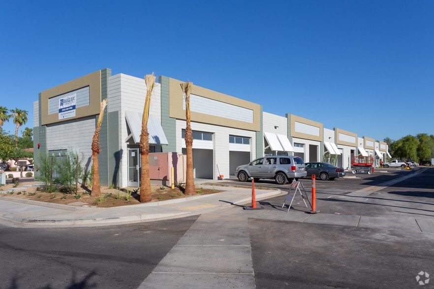 430 N Dysart Rd, Goodyear, AZ for lease - Building Photo - Image 2 of 6