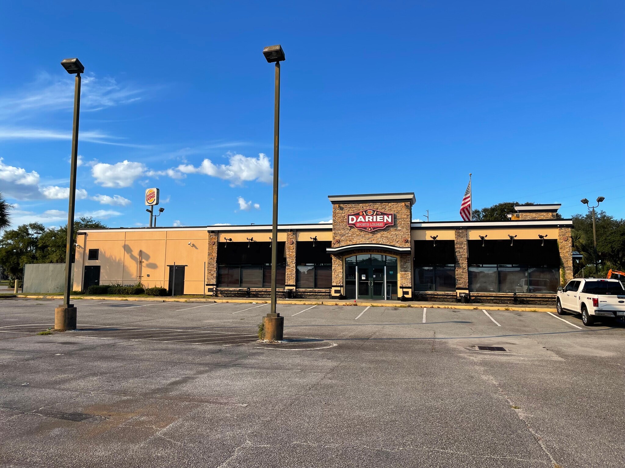 1025 Magnolia Bluff Way SW, Darien, GA for sale Primary Photo- Image 1 of 1