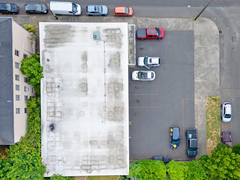 1515 SE Hawthorne Blvd, Portland, OR for sale - Building Photo - Image 2 of 19