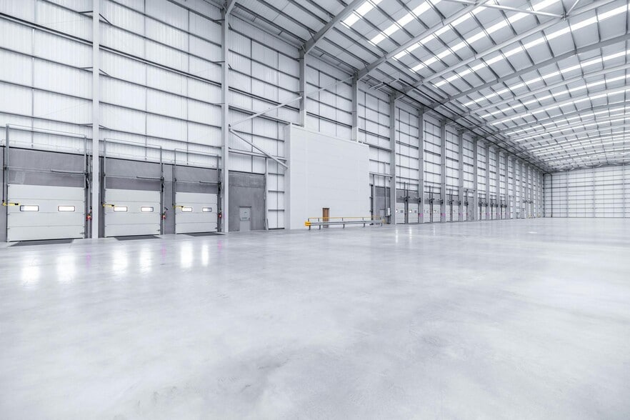 Severn Rd, Bristol for lease - Building Photo - Image 2 of 5