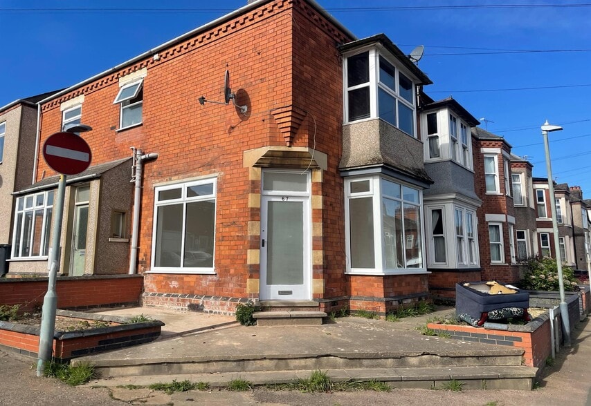 67 Manor Rd, Rugby for lease - Primary Photo - Image 1 of 1