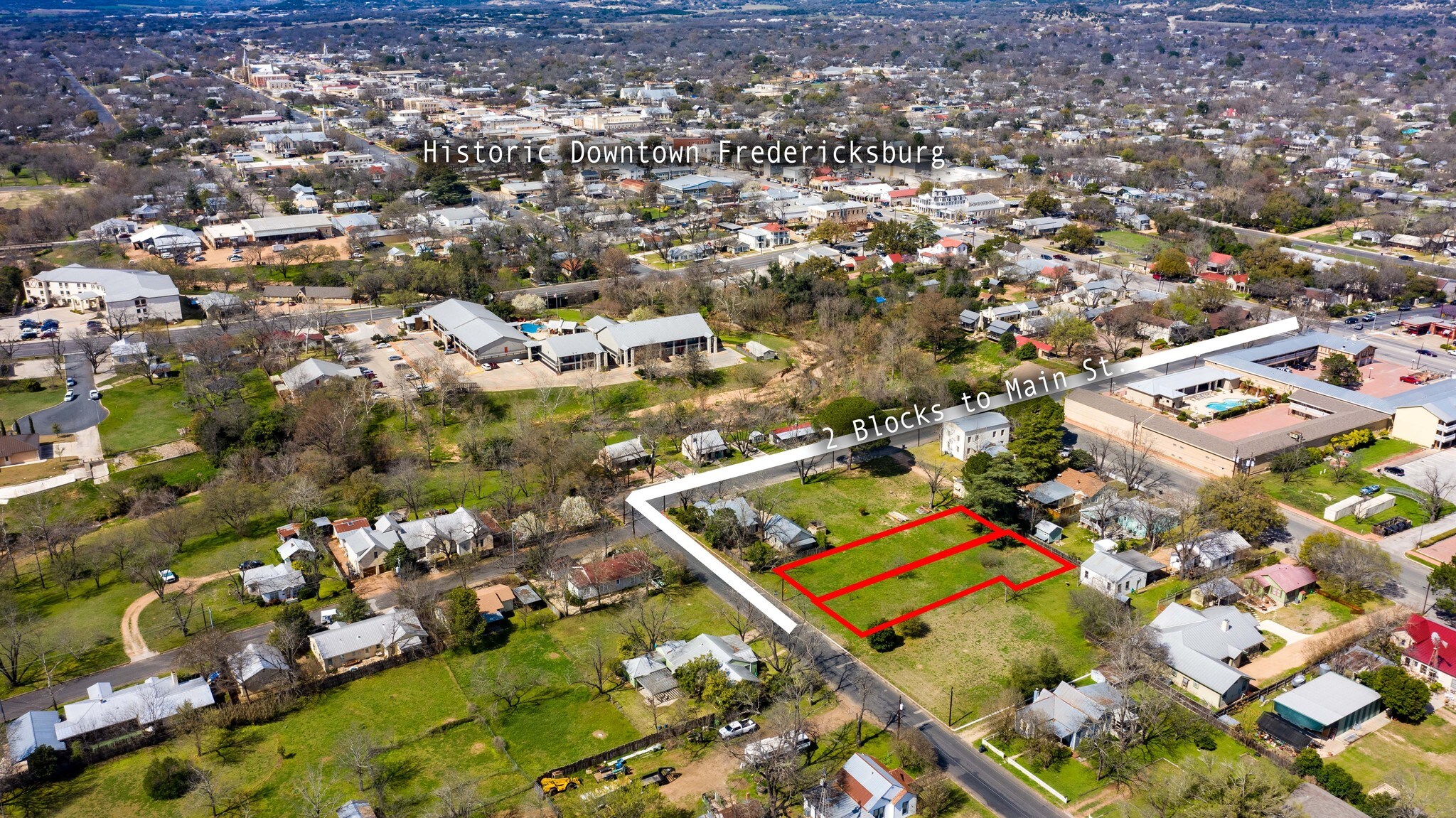 504 E Creek St, Fredericksburg, TX for sale Primary Photo- Image 1 of 1