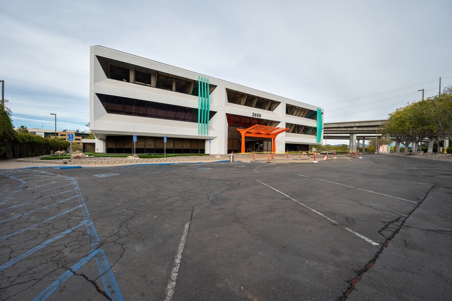 2650 Camino del Rio N, San Diego, CA for lease - Building Photo - Image 2 of 52