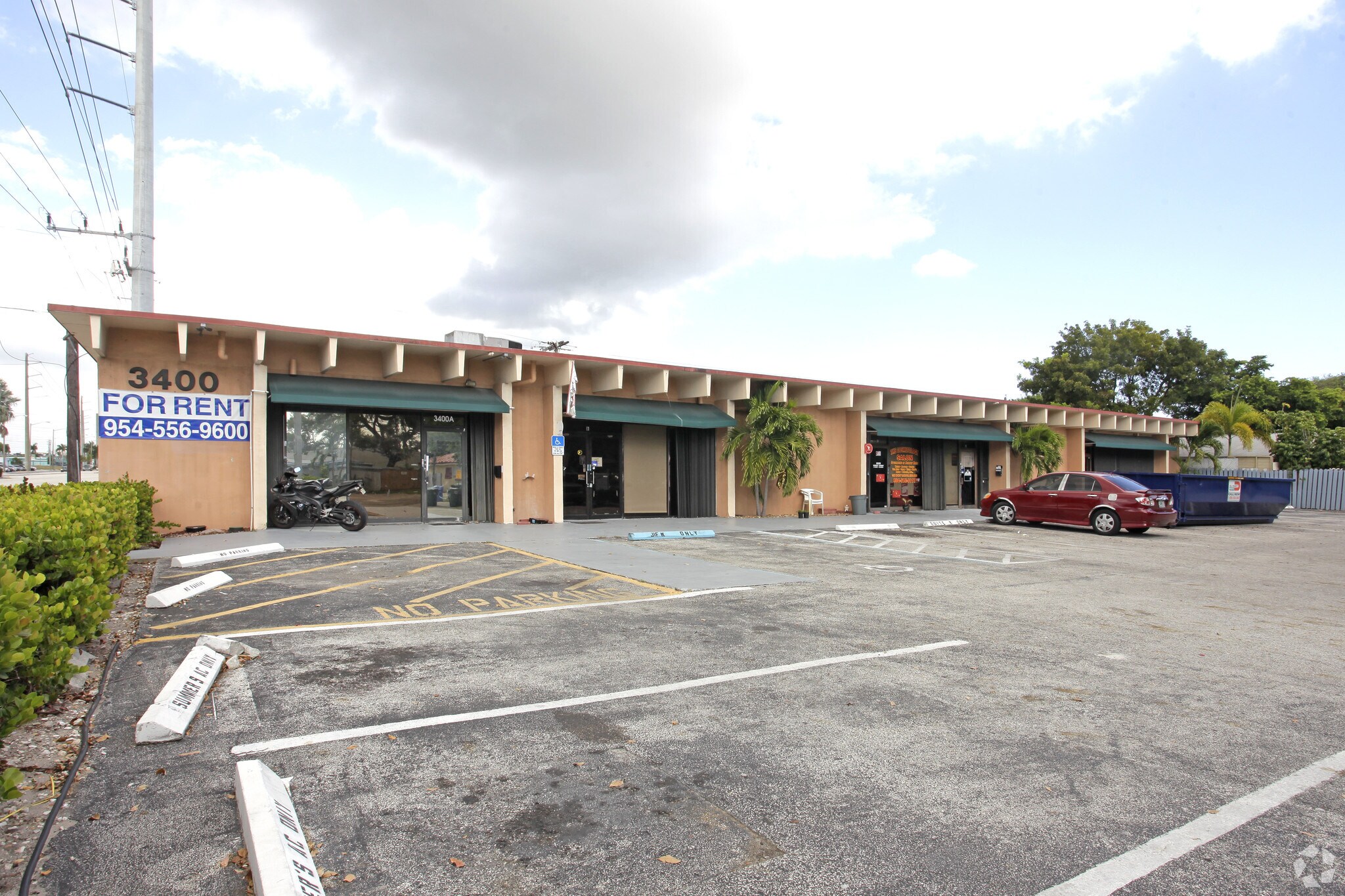 3400 Powerline Rd, Fort Lauderdale, FL for lease Primary Photo- Image 1 of 14