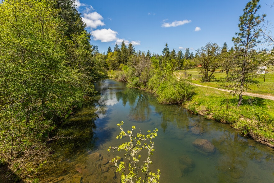 48600-48650 US-101, Laytonville, CA for sale - Building Photo - Image 1 of 65