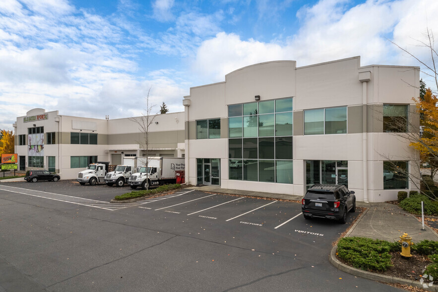 18311 Bothell Everett Hwy, Mill Creek, WA for lease - Primary Photo - Image 1 of 21