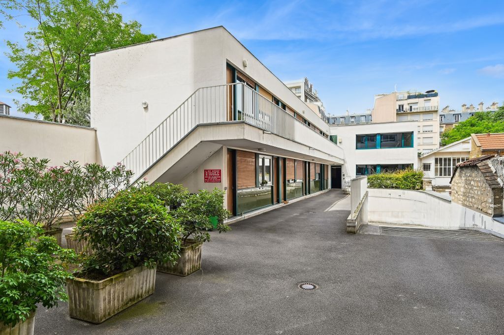 16 Rue Du Docteur Roux, Paris for sale Building Photo- Image 1 of 10