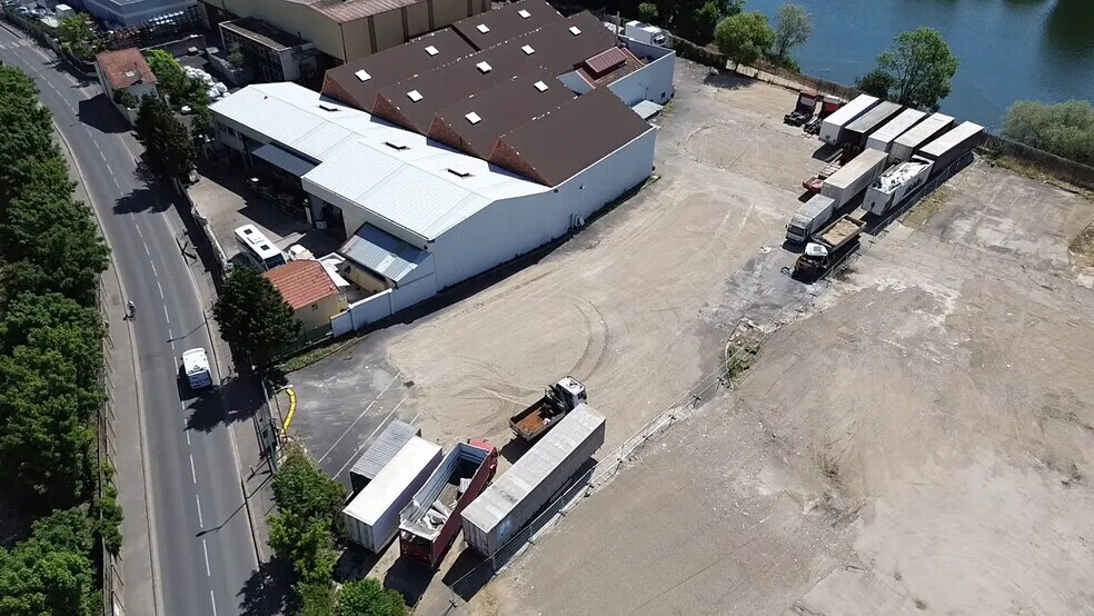 Rue Casimir Périer, Bezons for lease - Building Photo - Image 2 of 15