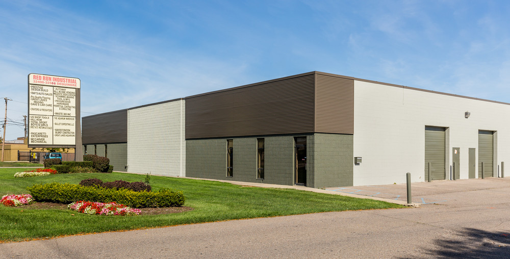 32400-32538 Dequindre Rd, Warren, MI for lease Building Photo- Image 1 of 3