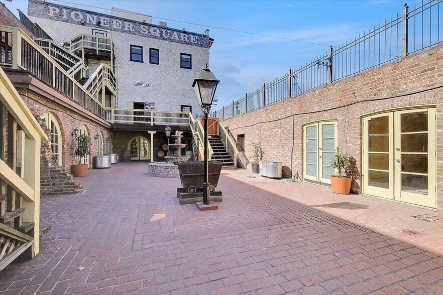 900-906 2nd St, Sacramento, CA for lease - Building Photo - Image 1 of 73