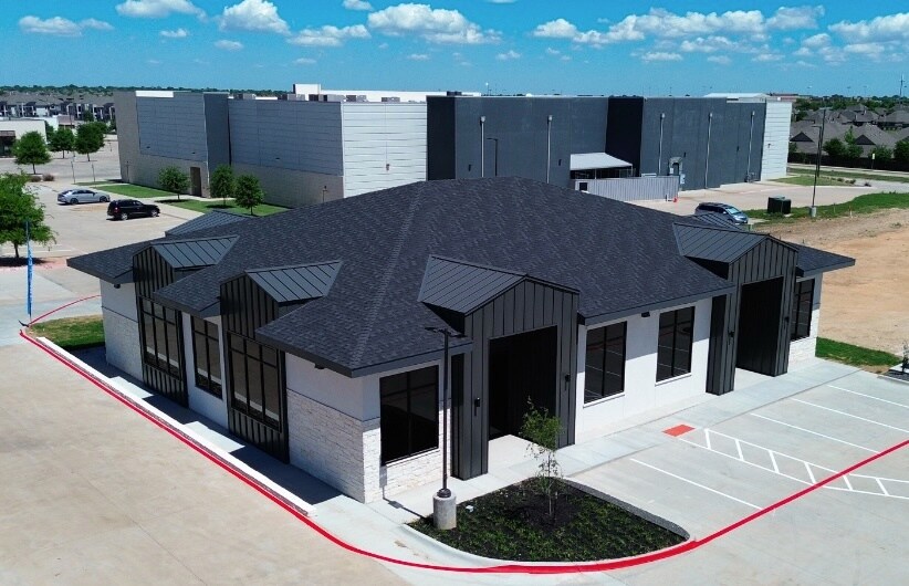 10120 Summer Creek Dr, Fort Worth, TX 76036 - Unit F100 - - Interior Photo - Image 2 of 3