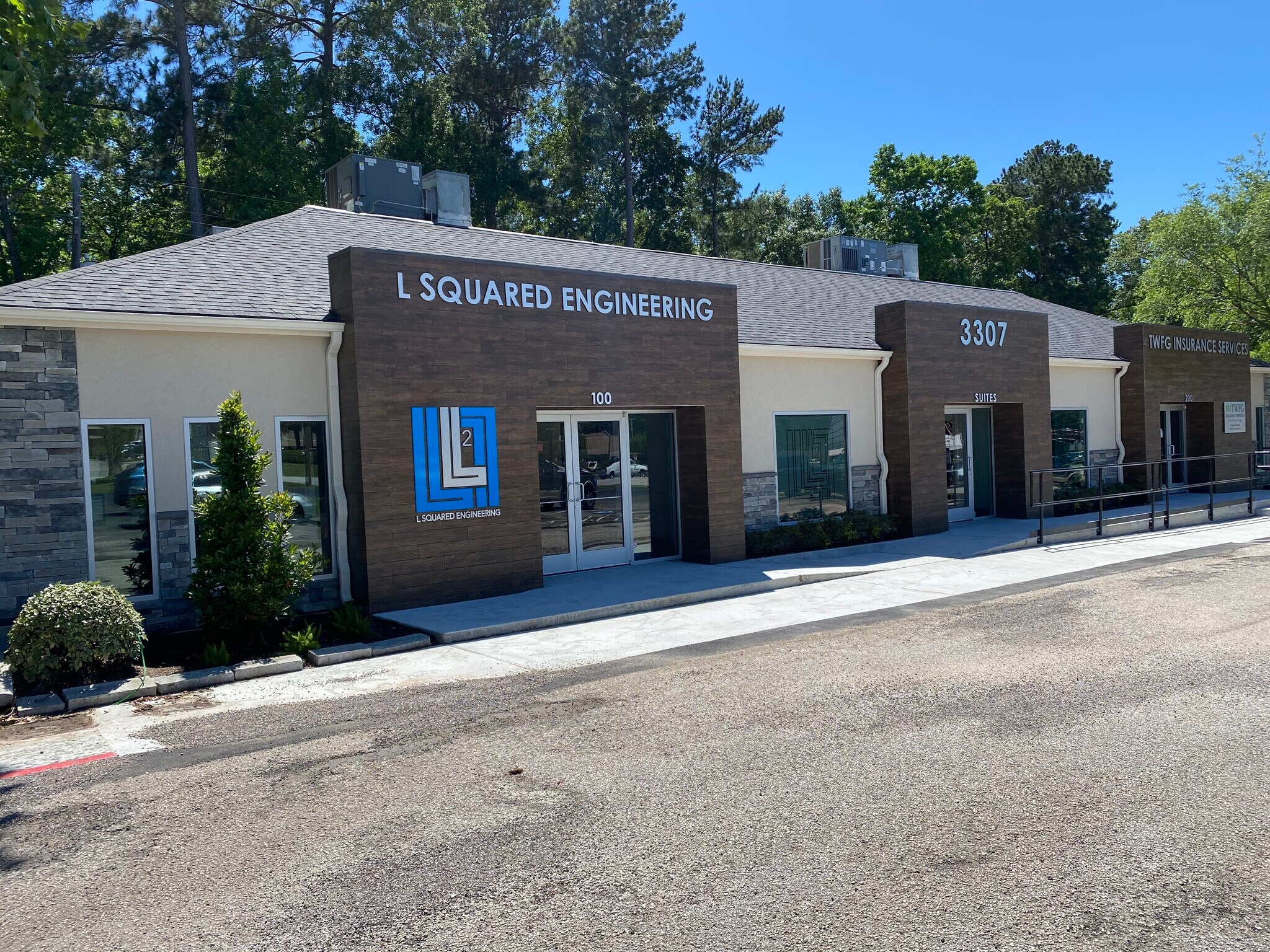 3307 W Davis St, Conroe, TX for sale Building Photo- Image 1 of 1