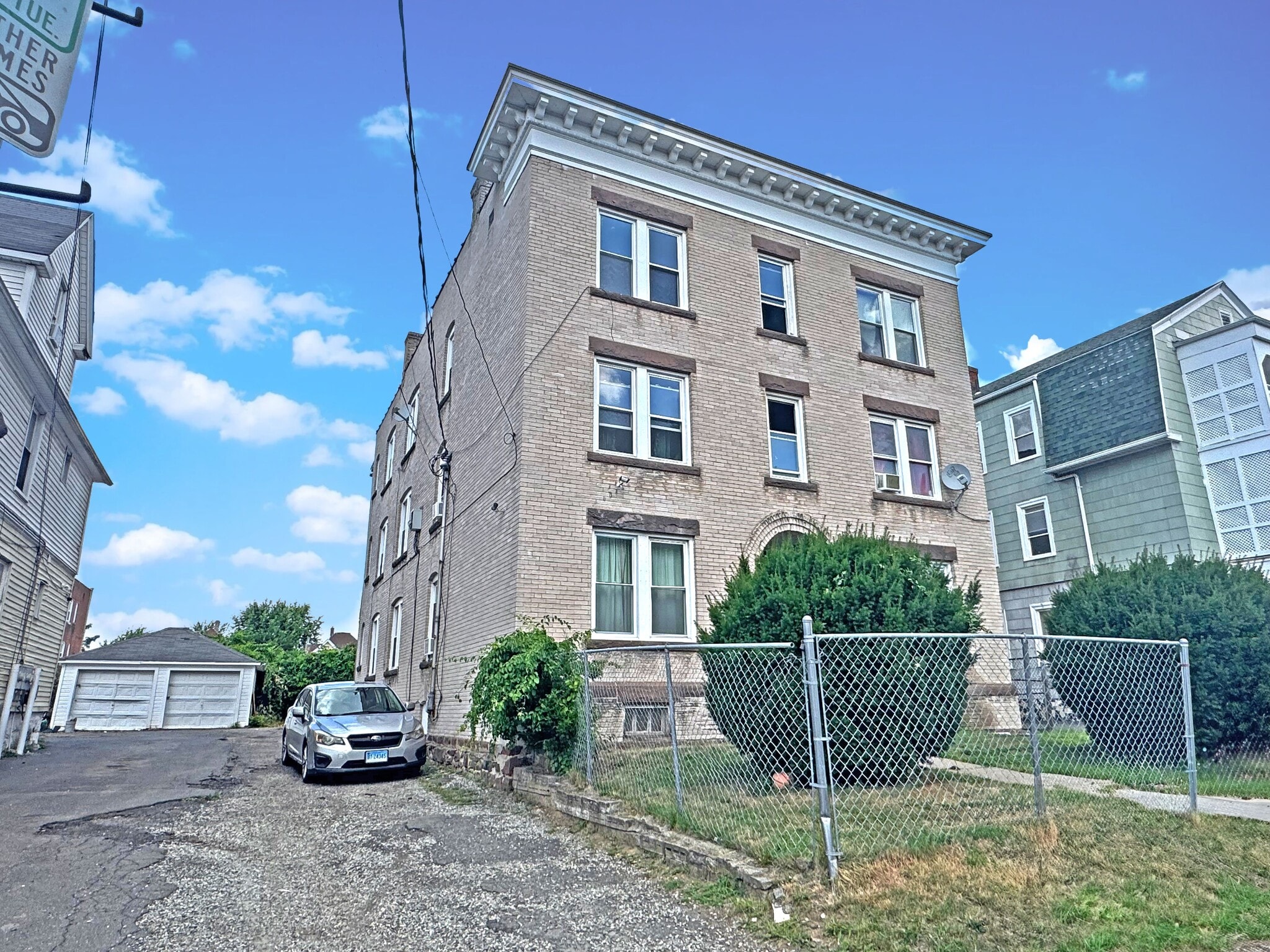 66 Standish St, Hartford, CT for sale Building Photo- Image 1 of 6
