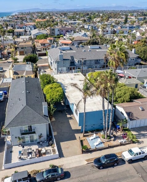 160 Hemlock Ave, Carlsbad, CA for sale - Building Photo - Image 2 of 4