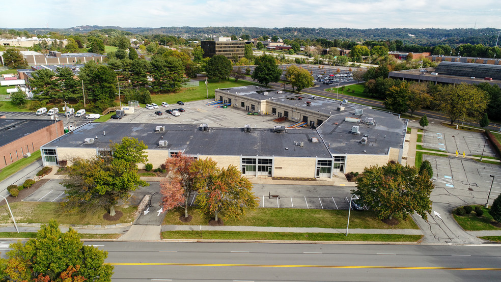 522-540 Alpha Dr, Pittsburgh, PA for lease - Building Photo - Image 3 of 5