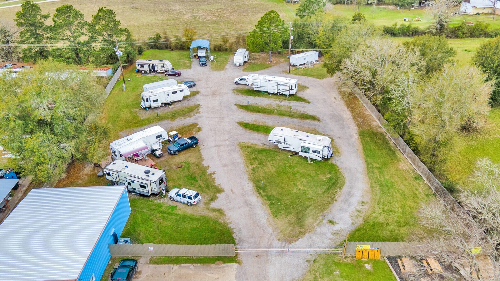 3685 Highway 19, Huntsville, TX 77320