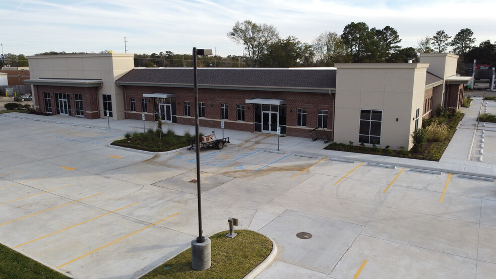 4845 Main St, Zachary, LA for lease - Primary Photo - Image 1 of 5