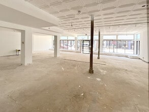 1318-1320 Main St, Cincinnati, OH for lease Interior Photo- Image 2 of 3