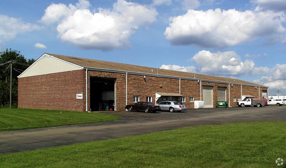 10S123 Normantown Rd, Naperville, IL 60564