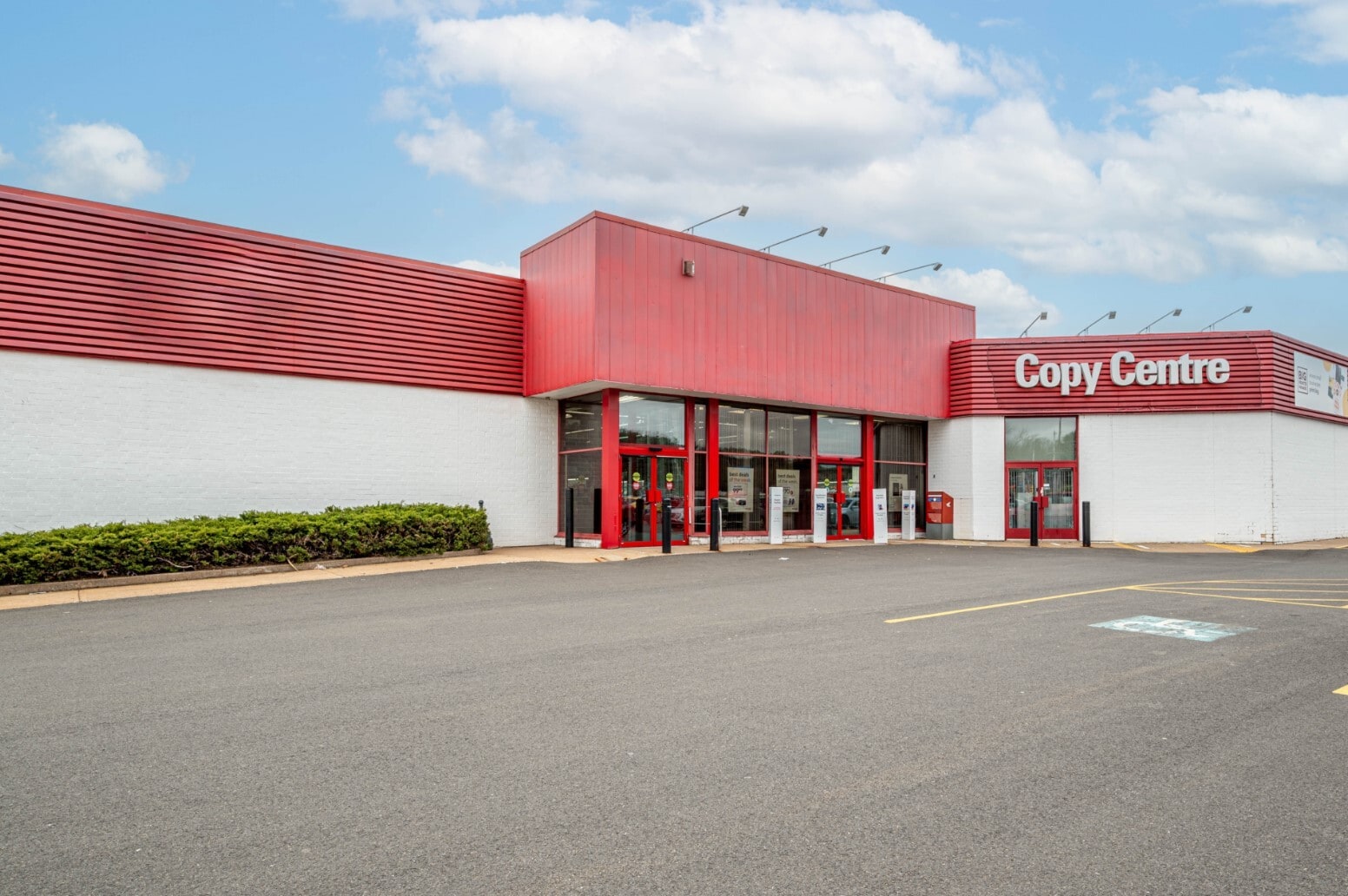 9081 Commercial St, New Minas, NS for sale Primary Photo- Image 1 of 1