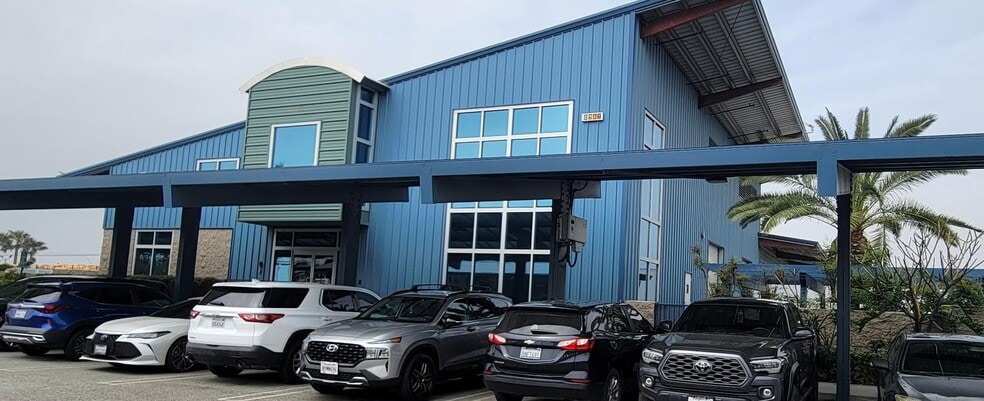 8602 Banana Ave, Fontana, CA for lease - Building Photo - Image 2 of 6