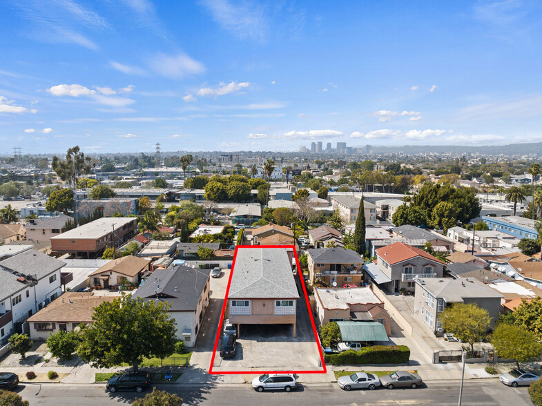 2315 Carmona Ave, Los Angeles, CA for sale - Primary Photo - Image 2 of 4