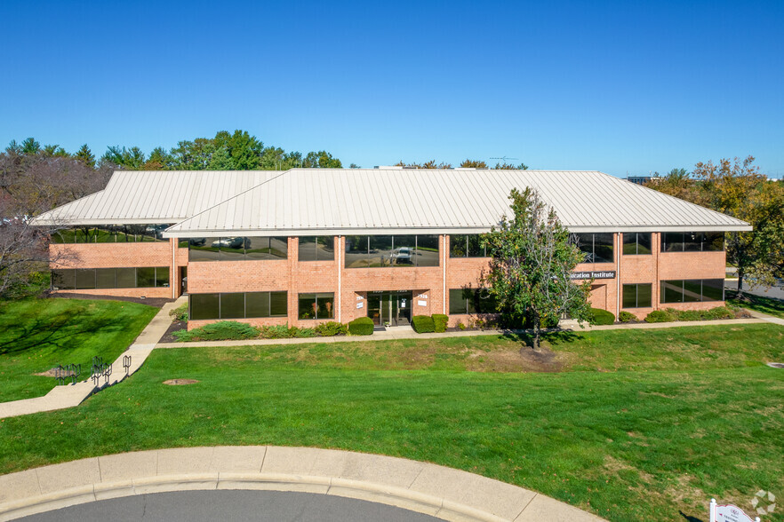 7848-7998 Donegan Dr, Manassas, VA for lease - Building Photo - Image 1 of 6