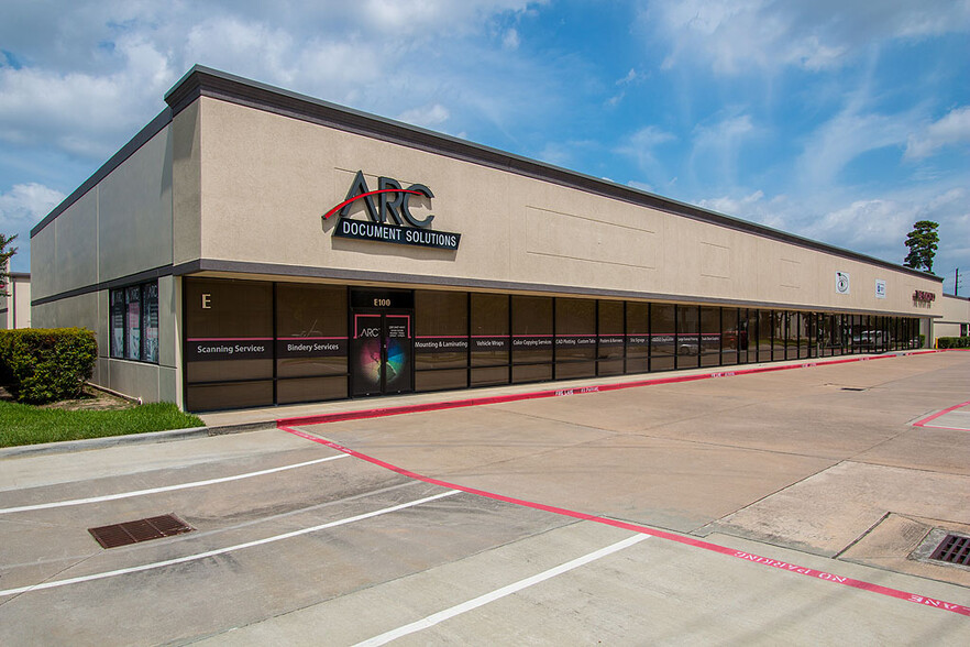 25003 Pitkin Rd, Spring, TX for lease - Building Photo - Image 1 of 7