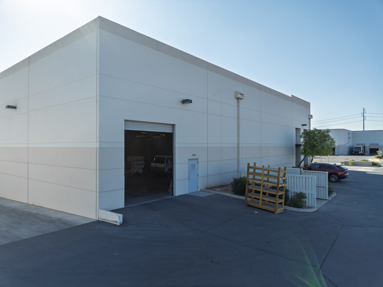 6837 W Frye Rd, Chandler, AZ for sale - Building Photo - Image 3 of 5