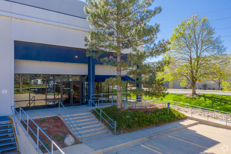 11475 E 53rd Ave, Denver, CO for lease - Building Photo - Image 3 of 7