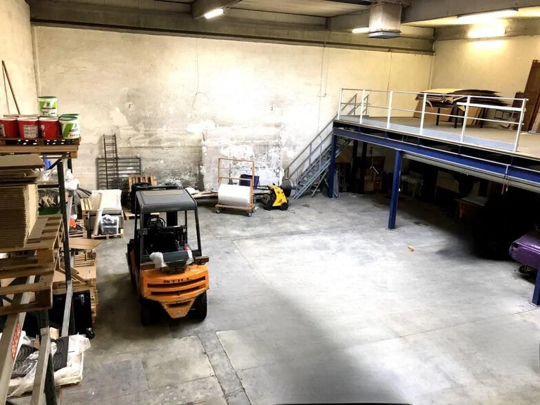 Flex in Toulouse for lease - Building Photo - Image 3 of 7