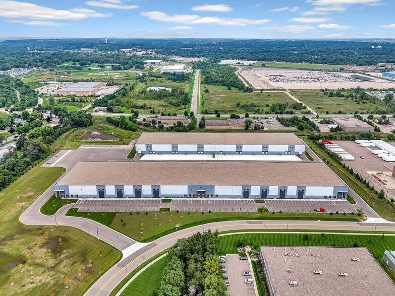 9700 Hemingway Ave S, Cottage Grove, MN for lease - Building Photo - Image 2 of 3