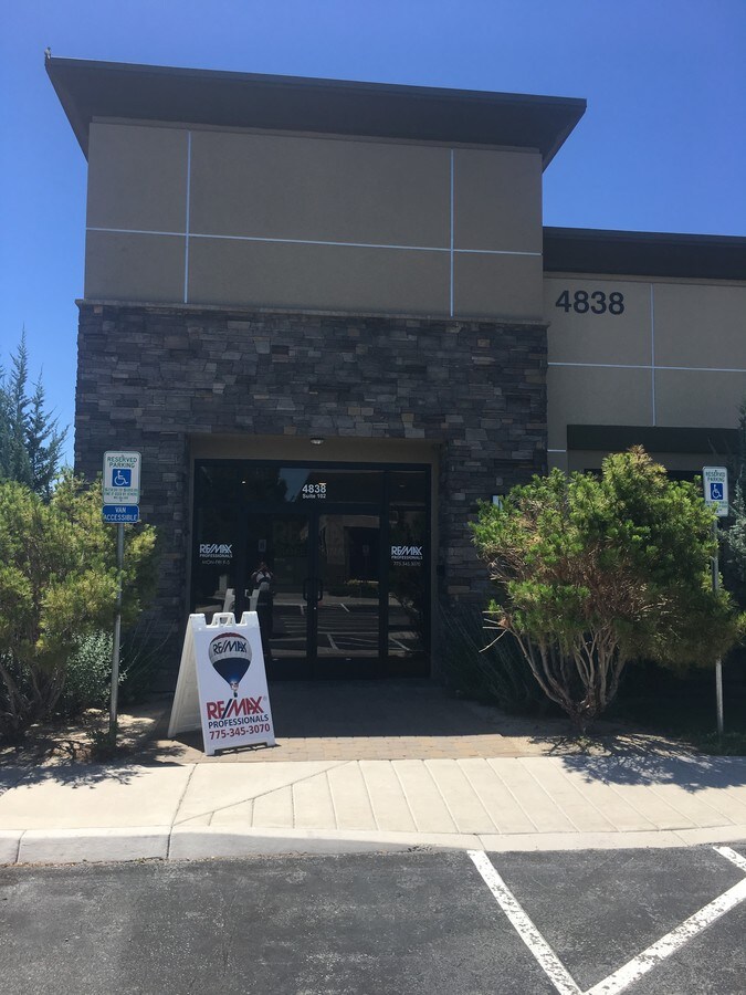 4838 Sparks Blvd, Sparks, NV 89436