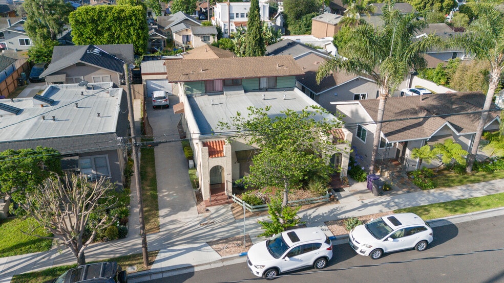 4018-4022 E Vermont St, Long Beach, CA for sale - Building Photo - Image 3 of 11