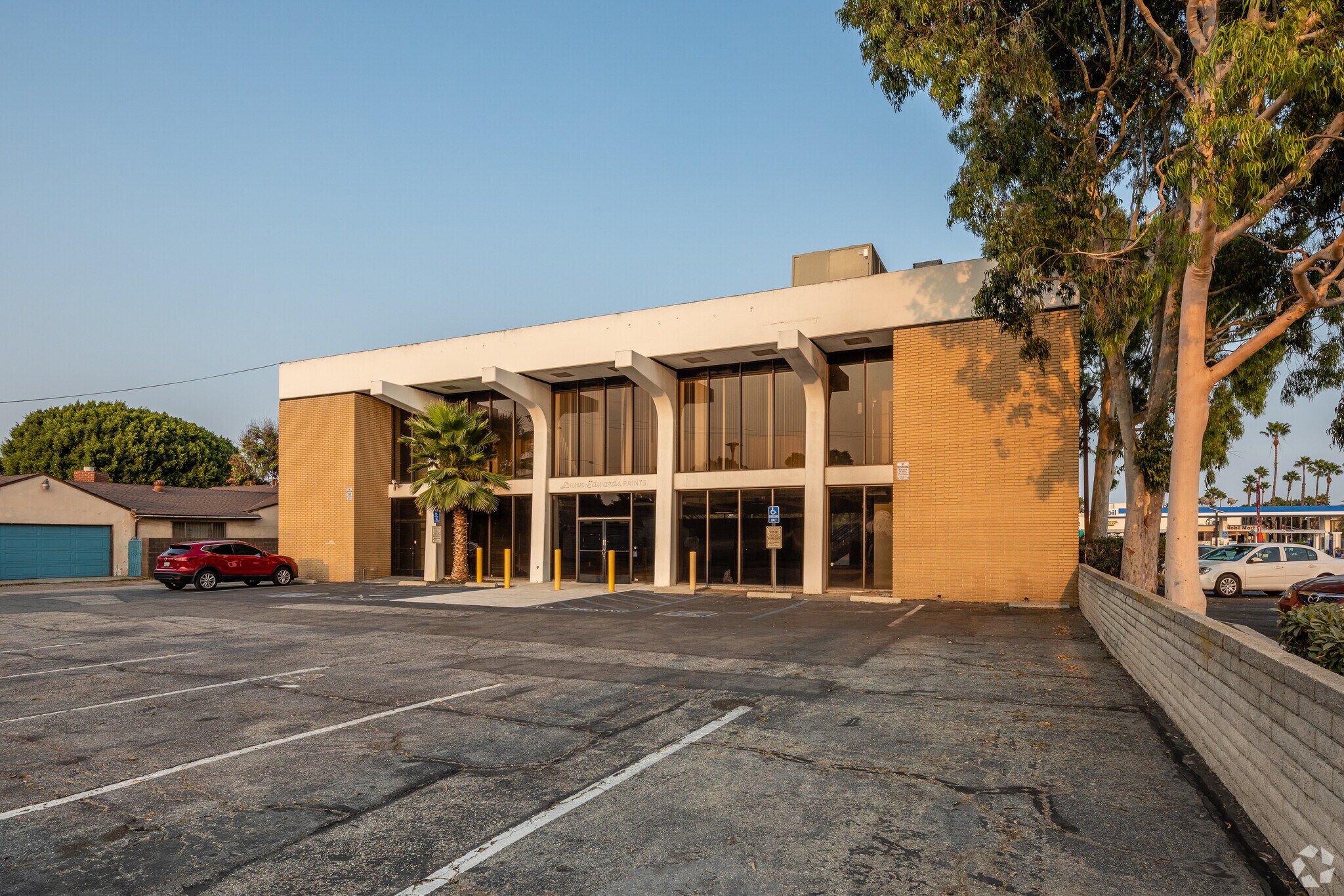 2211 N Bellflower Blvd, Long Beach, CA 90815 Retail for Lease