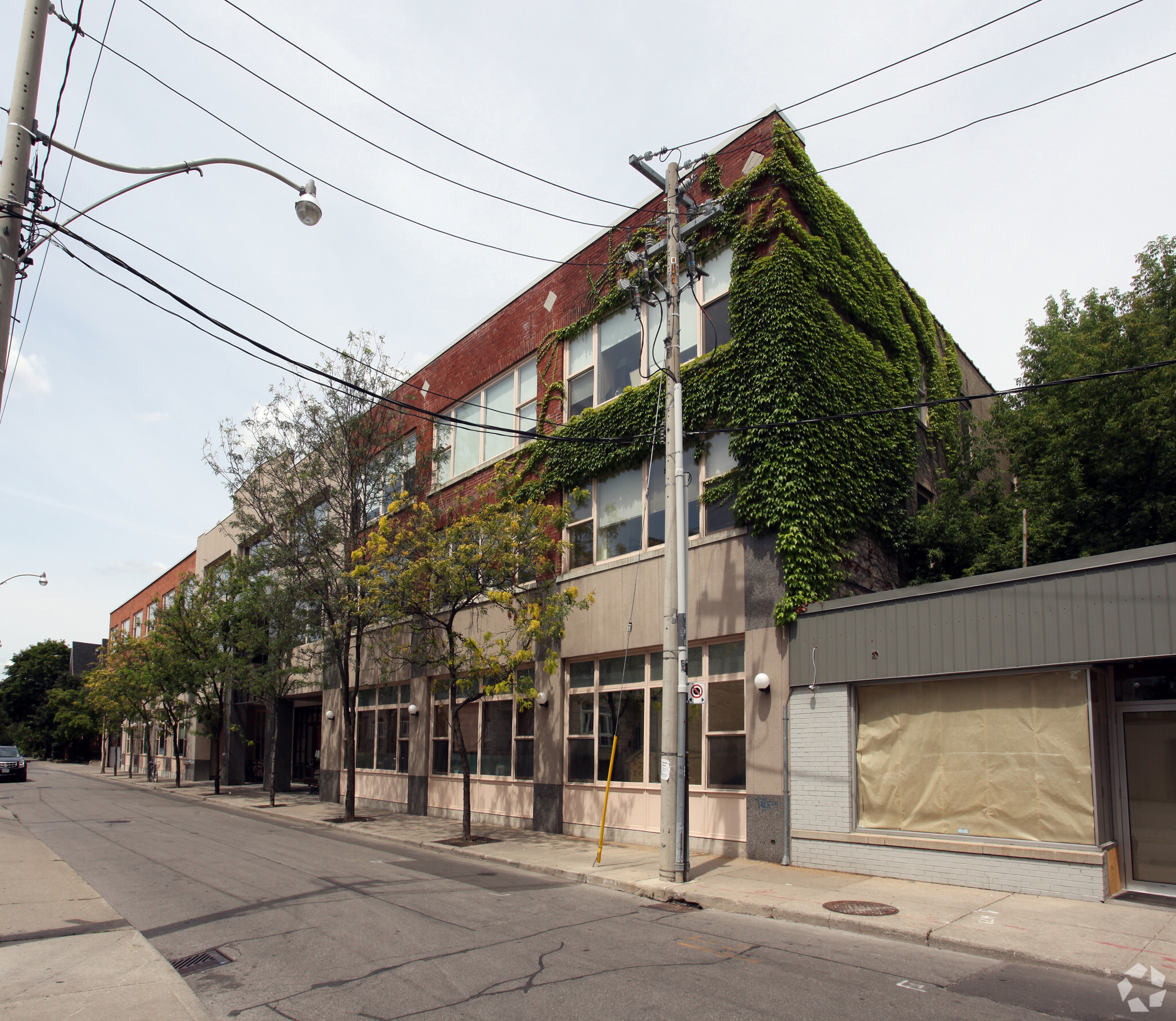 10 Alcorn Ave, Toronto, ON for lease Primary Photo- Image 1 of 5