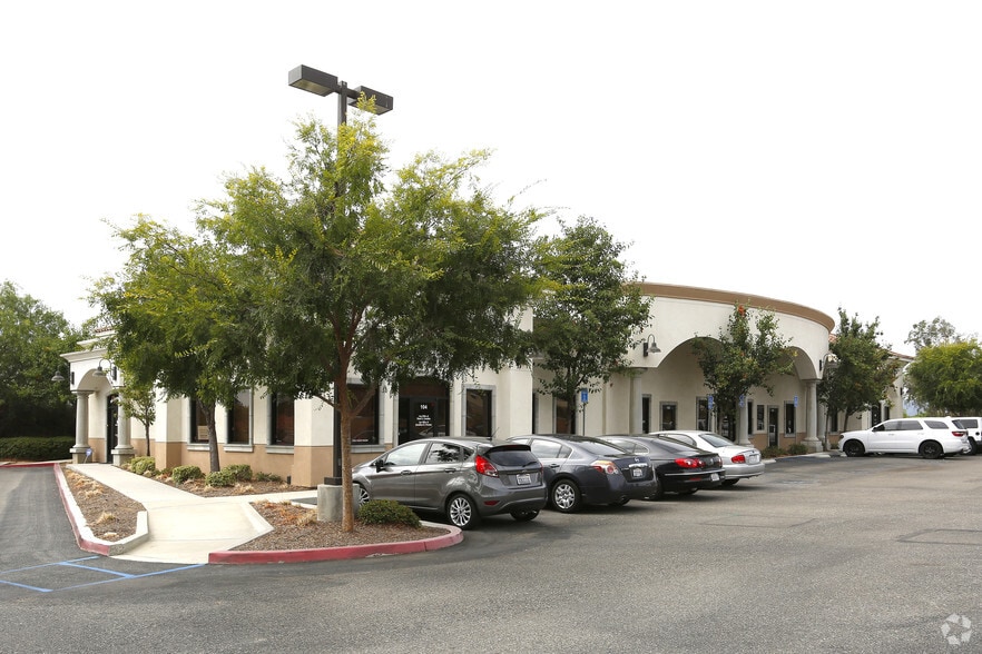 24885 Whitewood Rd, Murrieta, CA for lease - Primary Photo - Image 1 of 4
