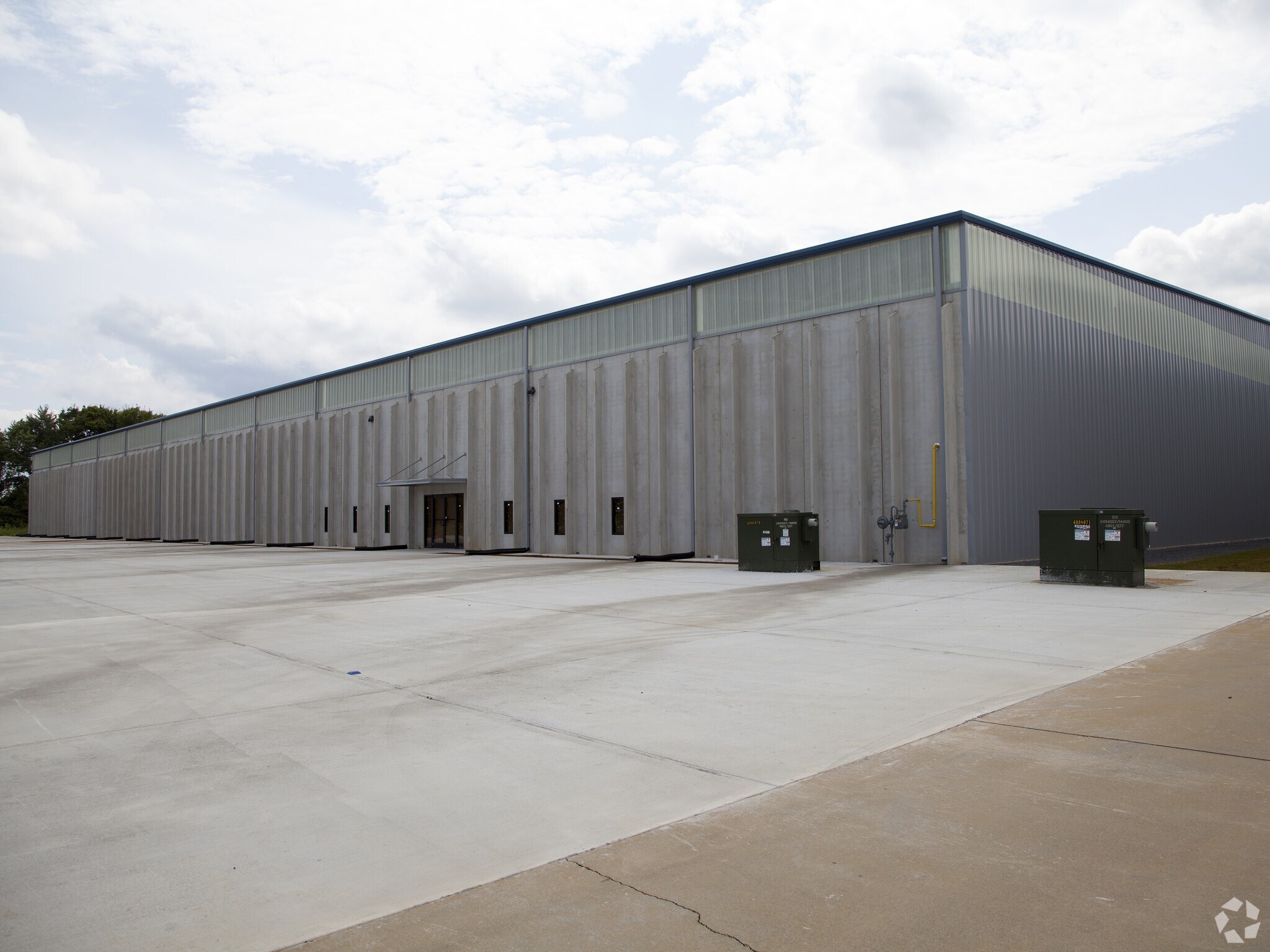 120 Enterprise Dr SW, Calhoun, GA for sale Primary Photo- Image 1 of 1