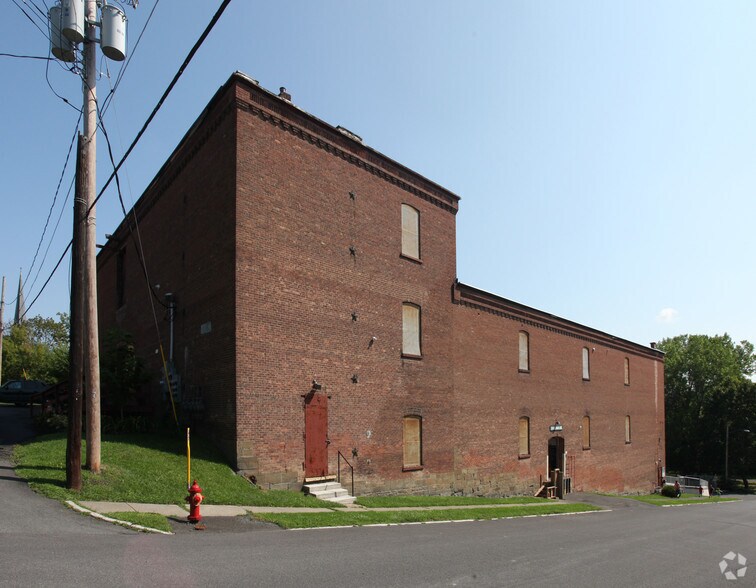 3 McElwain Ave, Cohoes, NY for sale - Primary Photo - Image 1 of 1