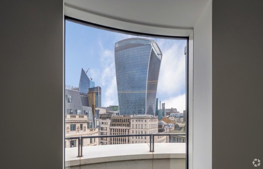 24 King William St, London for lease - Interior Photo - Image 2 of 34