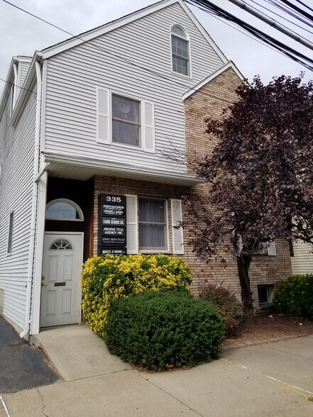 335 Passaic Ave, Lodi, NJ for sale - Primary Photo - Image 1 of 1