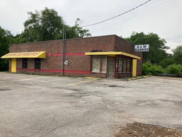 10405 E 23rd St S, Independence, MO for sale Primary Photo- Image 1 of 1