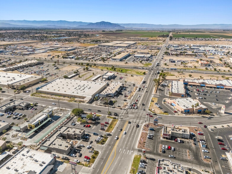 203 E Cole Rd, Calexico, CA for sale - Building Photo - Image 3 of 27