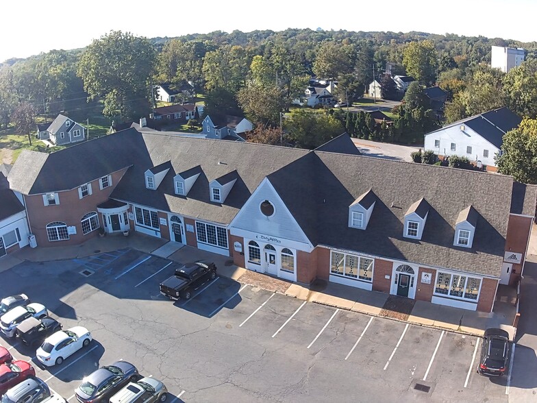 1-31 Peddlers Row, Newark, DE for lease - Building Photo - Image 1 of 3