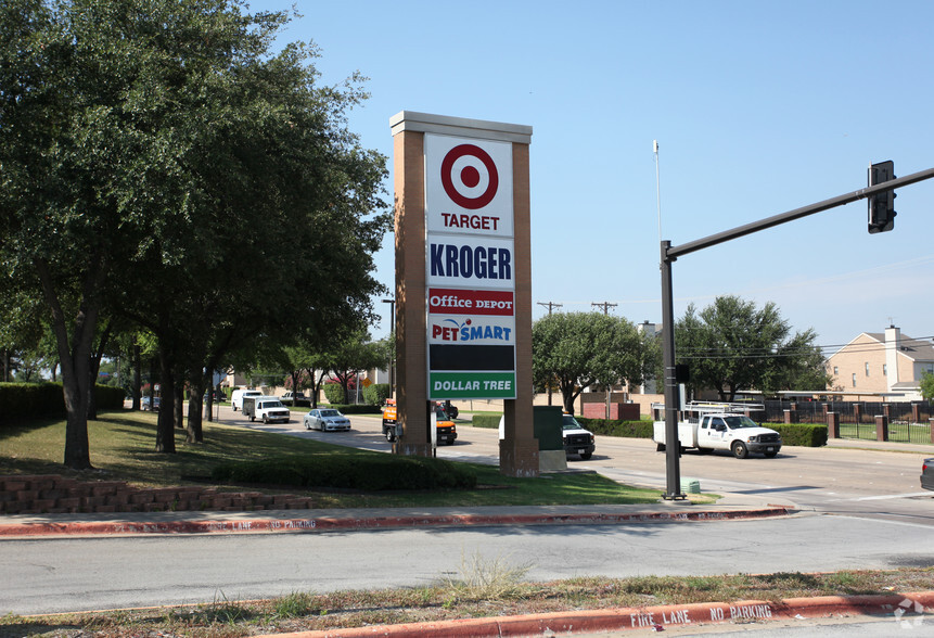 3712-3720 Belt Line Rd, Addison, TX for lease - Building Photo - Image 3 of 8