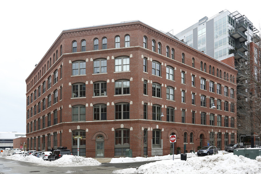 35 Channel Center St, Boston, MA for lease - Building Photo - Image 1 of 10