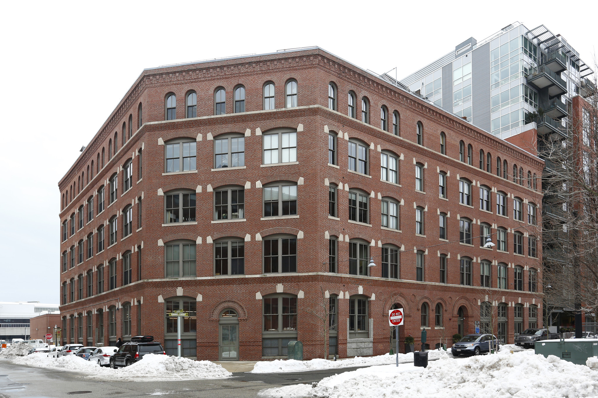 35 Channel Center St, Boston, MA for lease Building Photo- Image 1 of 11